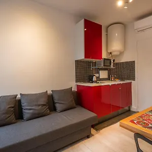 Résidence Clignancourt Apartahotel