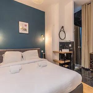  Appartement Pick A Flat's In Montmartre - Rue Pierre Fontaine